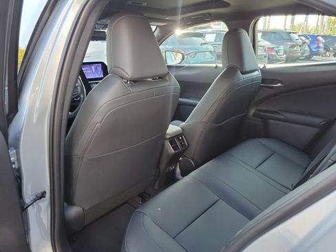 Used 2023 Lexus UX 250h FWD w/ Accessory Package (Z1) image 11