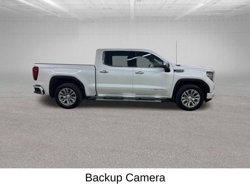 Used 2022 GMC Sierra 1500 Denali AWD/4WD image 16