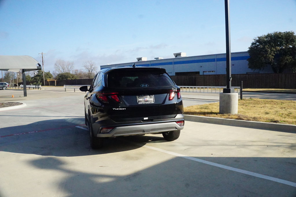 New 2026 Hyundai Tucson SE FWD image 6