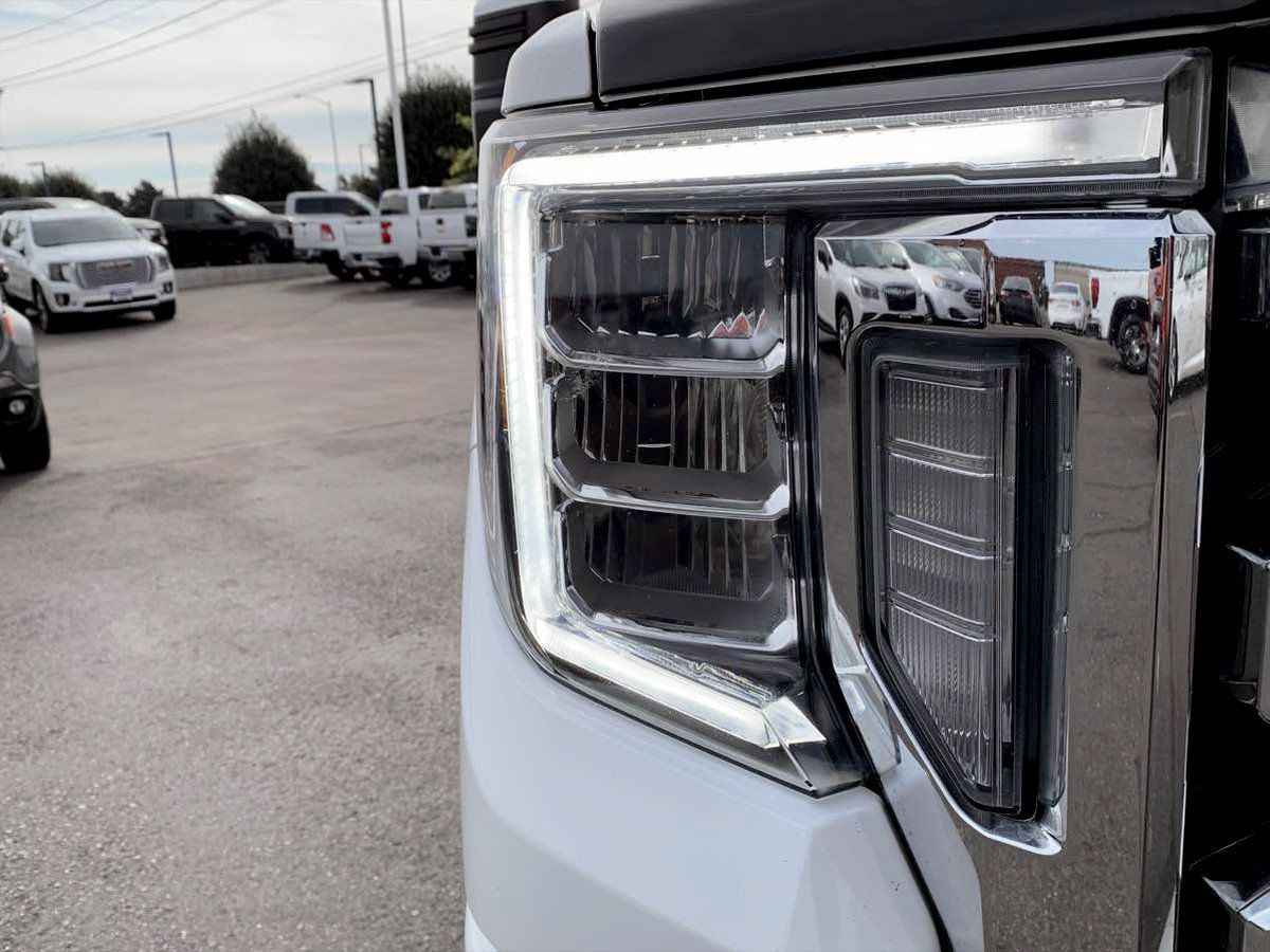 Used 2021 GMC Sierra 3500 Denali w/ Denali Ultimate Package AWD/4WD image 9