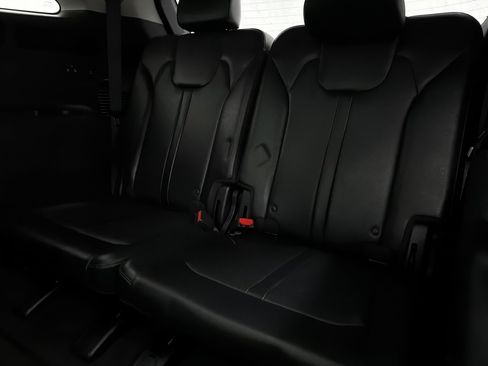 Used 2023 Kia Sorento SX image 17