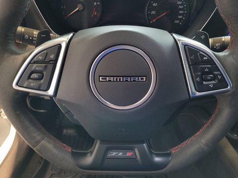 Used 2019 Chevrolet Camaro ZL1 image 12
