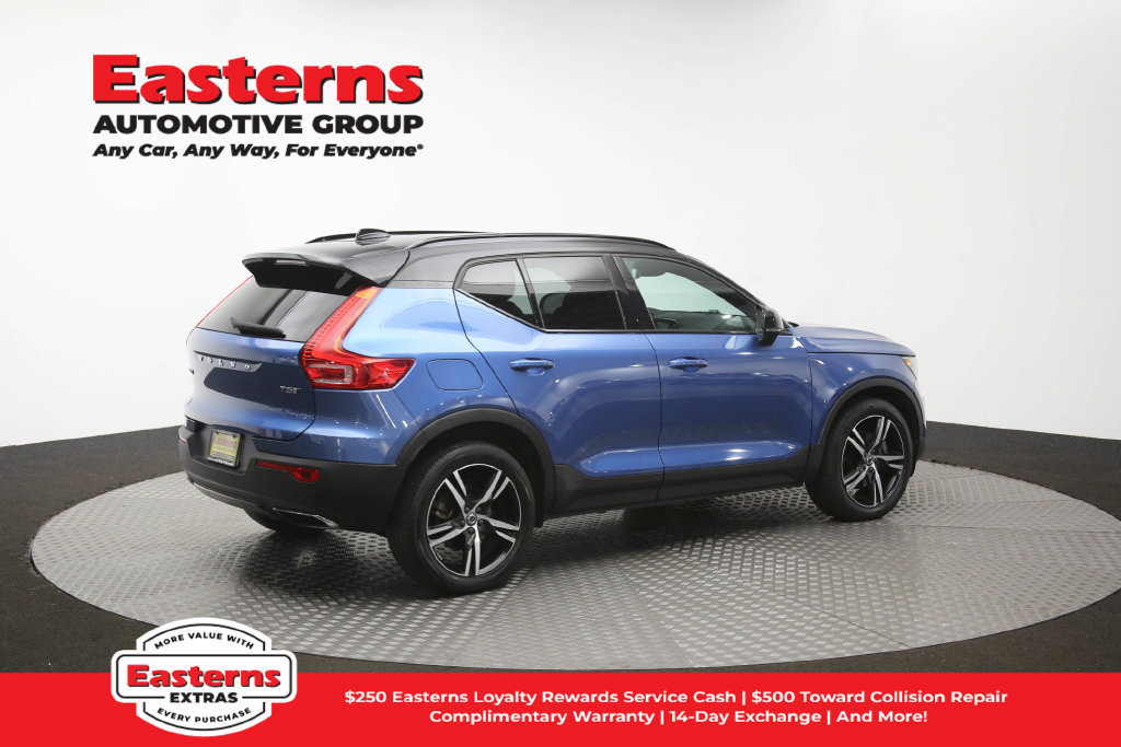 Used 2020 Volvo XC40 T5 R-Design AWD/4WD image 43