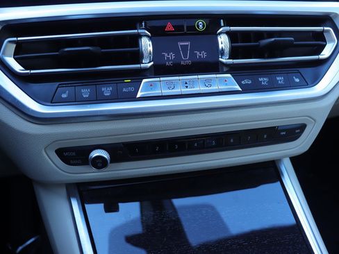 Used 2021 BMW 330i Sedan image 35