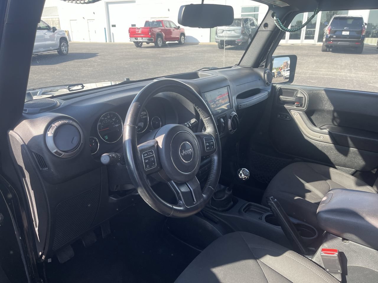 Used 2017 Jeep Wrangler Unlimited Sport w/ Quick Order Package 23S AWD/4WD image 10