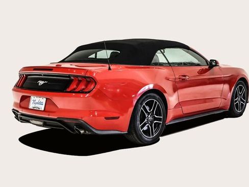 Used 2020 Ford Mustang Premium image 6