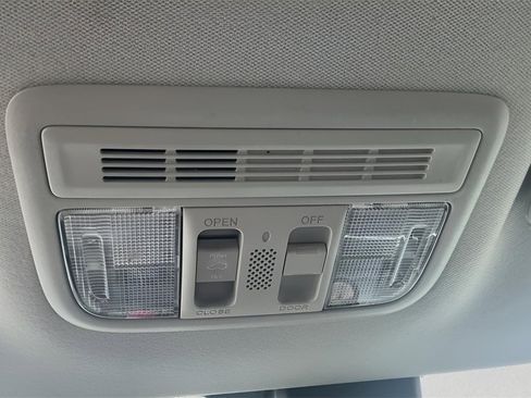 Certified 2022 Honda HR-V EX image 24