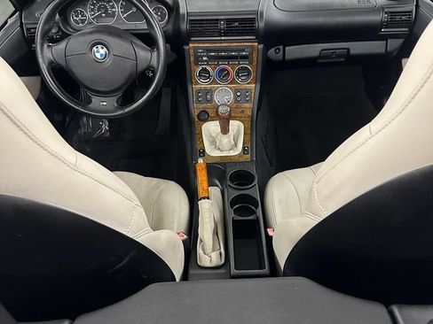 Used 2001 BMW Z3 3.0i RWD image 21