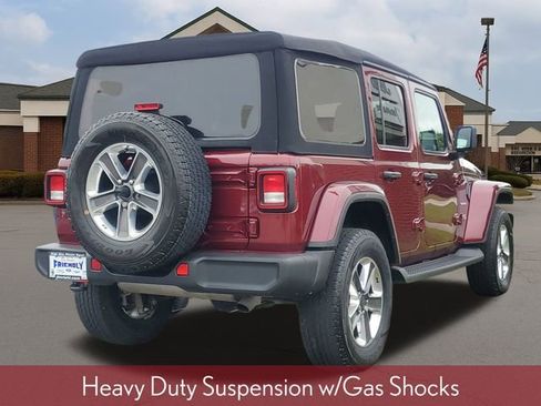 Used 2022 Jeep Wrangler Unlimited Sahara w/ Cold Weather Group image 4