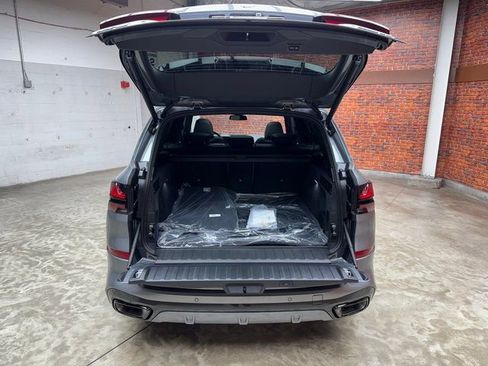 New 2026 BMW X5 xDrive40i w/ M Sport Package AWD/4WD image 26