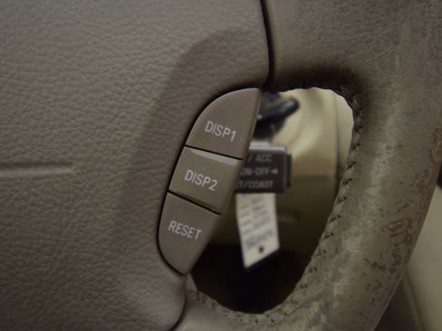 Used 2003 Lexus LS 430 RWD image 32