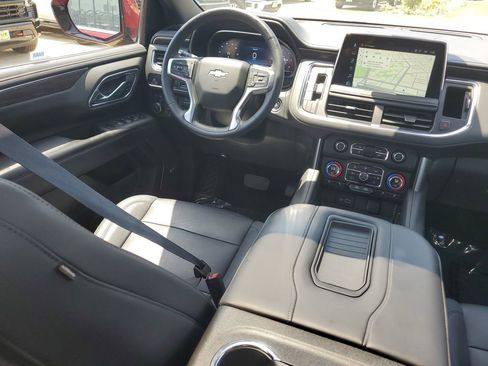 Used 2023 Chevrolet Suburban LT w/ LT Signature Package AWD/4WD image 13
