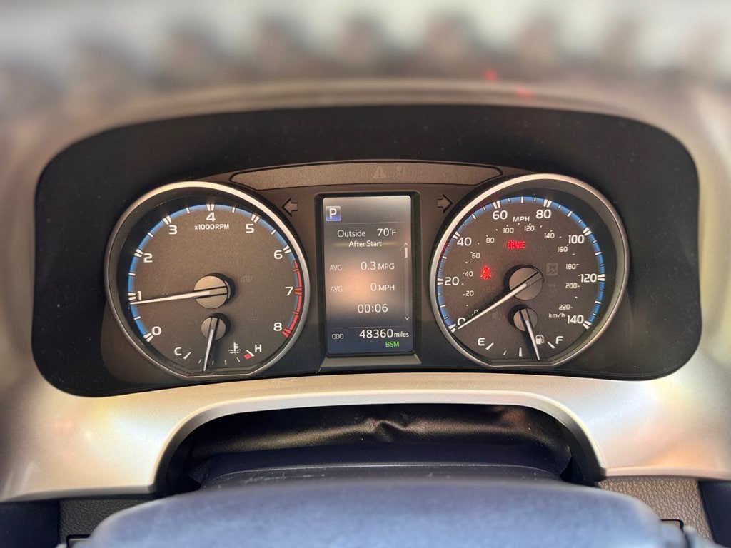 Used 2018 Toyota RAV4 XLE w/ Plus Extra Value Package AWD/4WD image 15