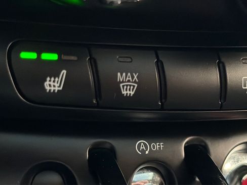 Used 2021 MINI Cooper S w/ Premium Package image 23