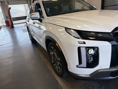 Used 2024 Hyundai Palisade SEL AWD/4WD image 1