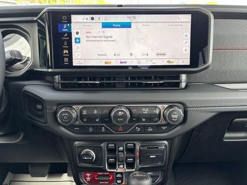 New 2026 Jeep Gladiator Mojave AWD/4WD image 18