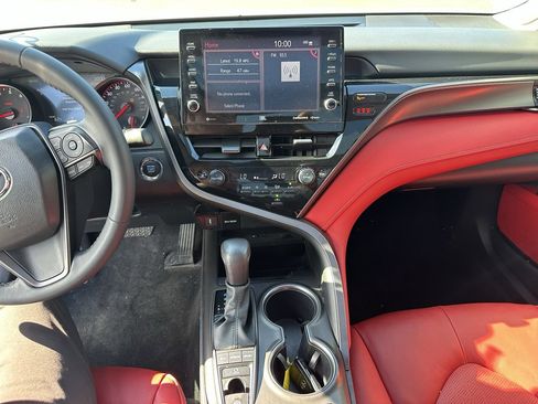 Used 2024 Toyota Camry XSE image 10