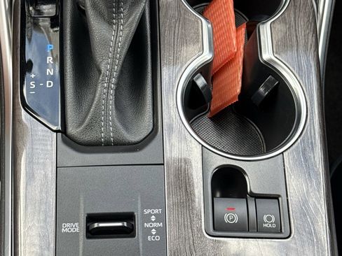 Used 2022 Toyota Highlander Platinum image 33