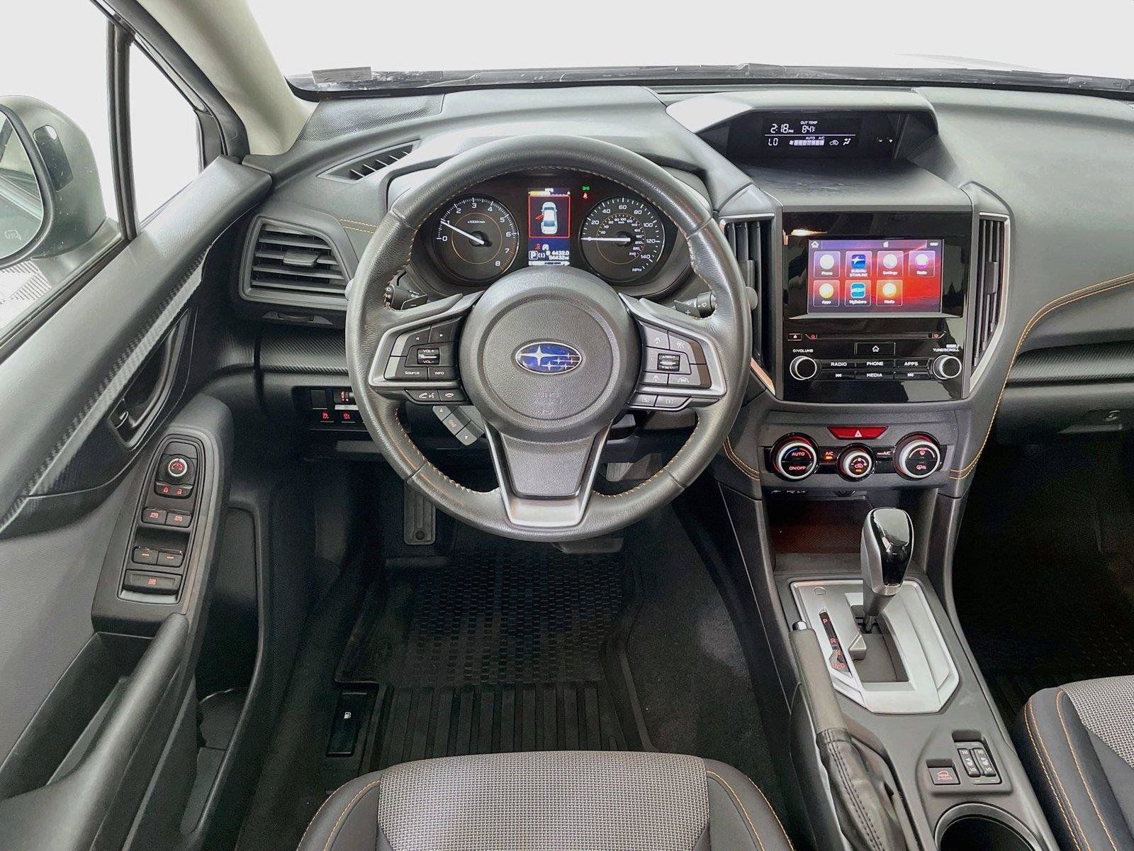 Used 2020 Subaru Crosstrek 2.0i Premium w/ Moonroof Package 2 AWD/4WD image 24