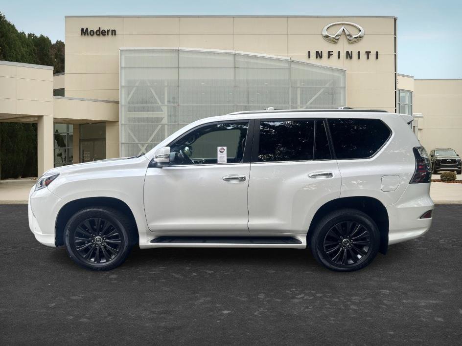 Used 2023 Lexus GX 460 Luxury w/ Sport Design Package AWD/4WD image 7