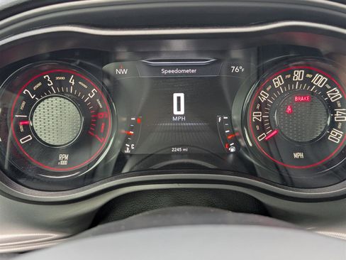 Used 2023 Dodge Challenger R/T w/ Plus Package image 32