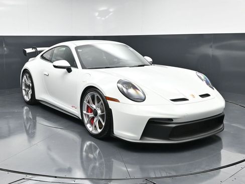 Certified 2024 Porsche 911 GT3 RWD image 10
