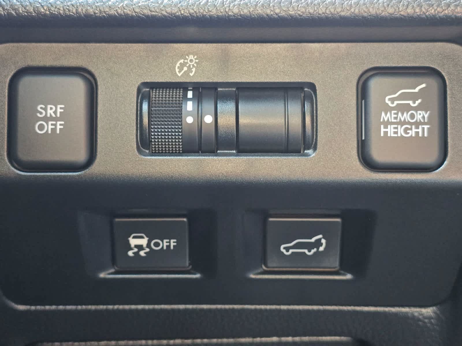 Used 2016 Subaru Forester 2.5i Touring w/ Eyesight & Navigation System AWD/4WD image 18