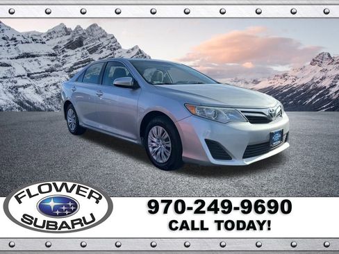 Used 2014 Toyota Camry L image 1