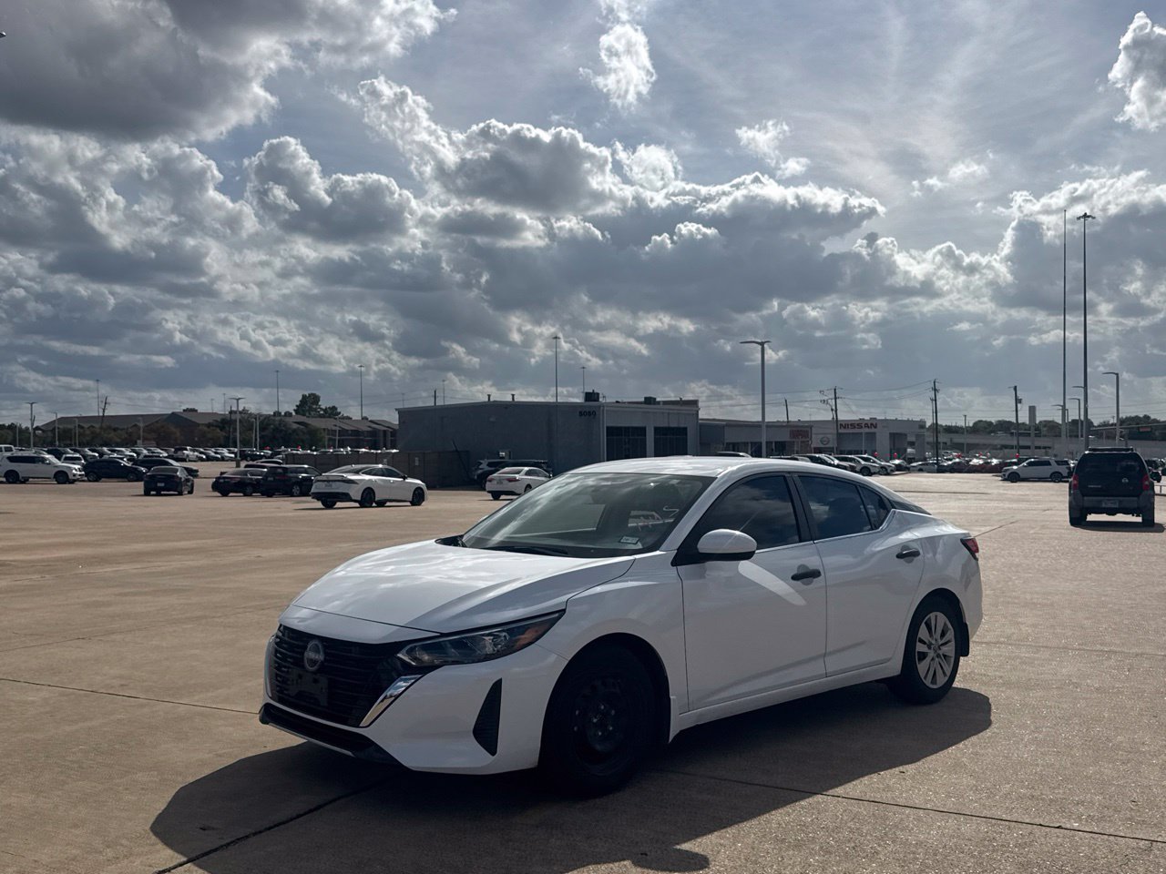 Used 2025 Nissan Sentra S FWD image 10
