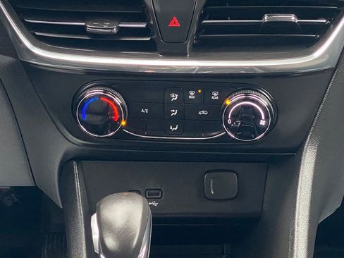 Used 2024 Buick Encore GX Preferred image 22