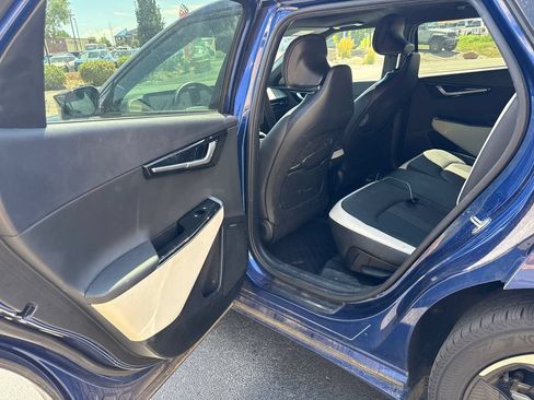 Used 2024 Kia EV6 GT-Line AWD/4WD image 42