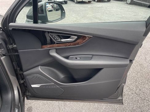 Used 2017 Audi Q7 3.0T Premium Plus image 43