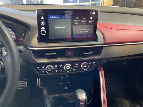 Certified 2025 Acura ADX A-Spec image 15