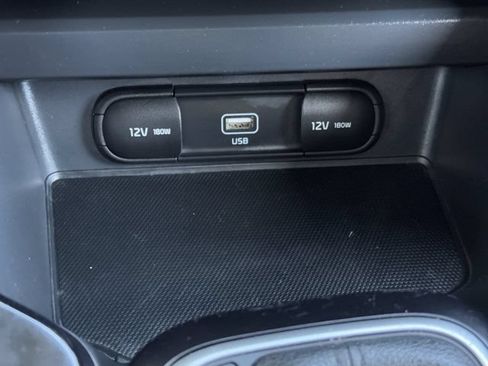 Used 2021 Kia Soul LX FWD image 26