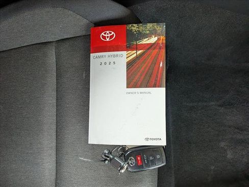 Certified 2025 Toyota Camry LE FWD image 22