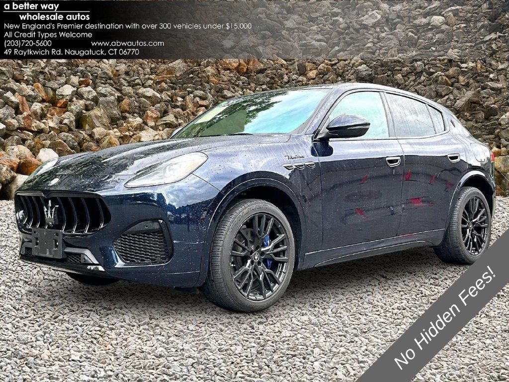 Used 2023 Maserati Grecale Modena AWD/4WD image 1