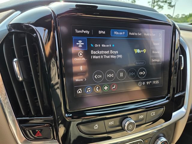 Used 2023 Chevrolet Traverse LT FWD image 28
