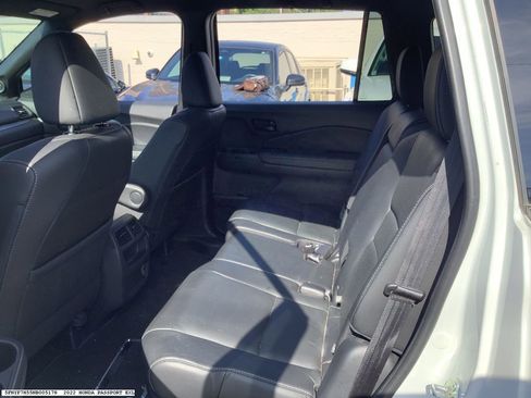 Used 2022 Honda Passport EX-L image 6