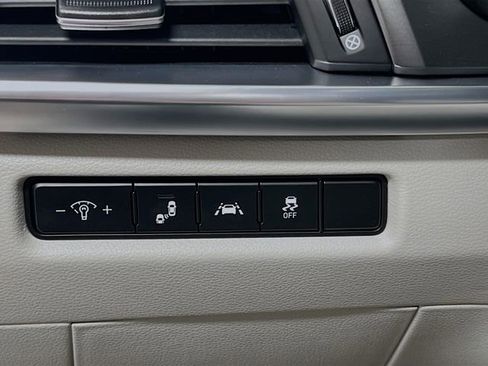 Certified 2022 Kia Telluride S AWD/4WD image 10