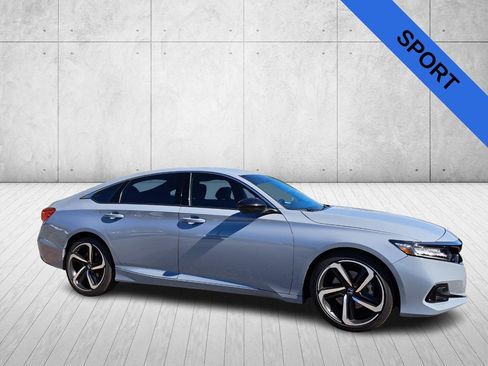 Used 2021 Honda Accord Sport image 3