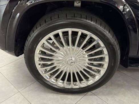 Certified 2023 Mercedes-Benz Maybach GLS 600 4MATIC image 14
