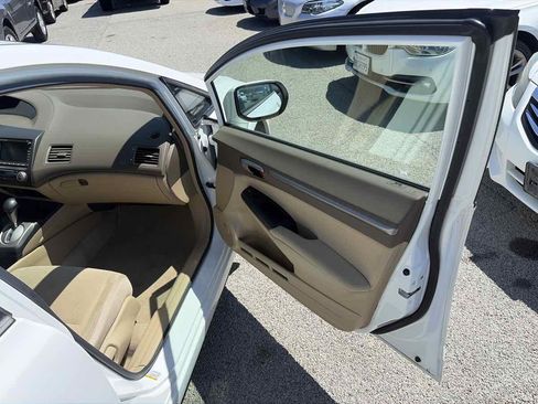 Used 2007 Honda Civic Hybrid Sedan image 28