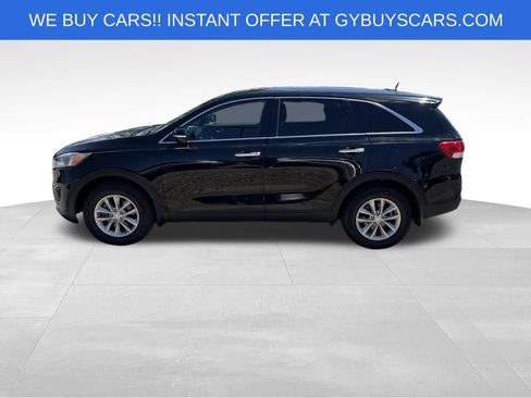 Used 2017 Kia Sorento L FWD image 3