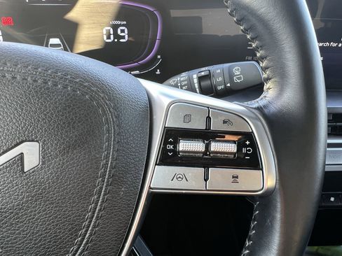 Certified 2023 Kia Telluride S image 27