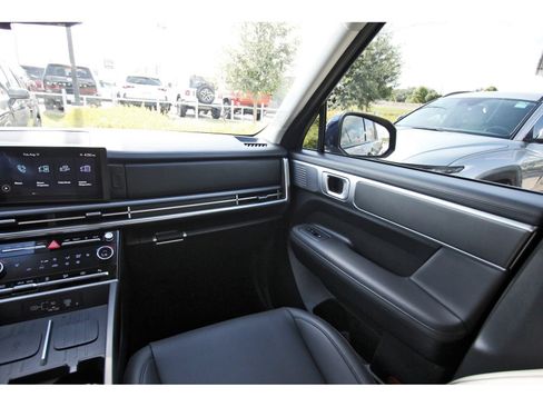 Used 2026 Hyundai Santa Fe SEL FWD image 12
