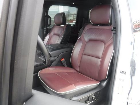 Used 2025 RAM 1500 Limited image 33