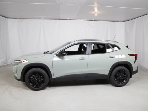 New 2026 Chevrolet Trax ACTIV image 21