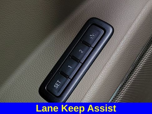 Used 2017 Chevrolet Tahoe LT image 28