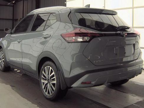 Used 2024 Nissan Kicks SV FWD image 4
