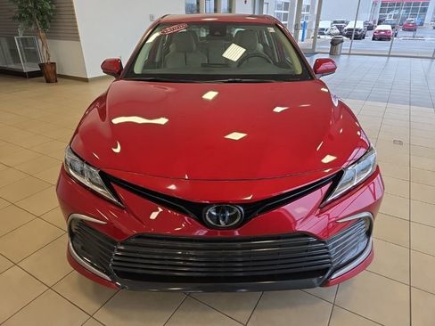 Certified 2023 Toyota Camry LE image 4